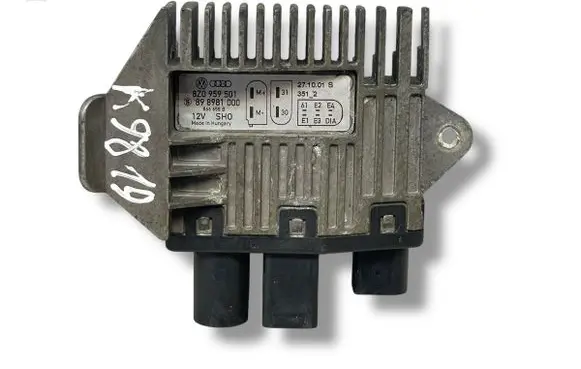 Audi A2 Coolant fan relay 8Z0959501 898981000