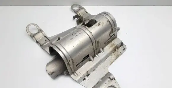 Volvo S90, V90 Fuel filter bracket/mount holder 31452831 31452243