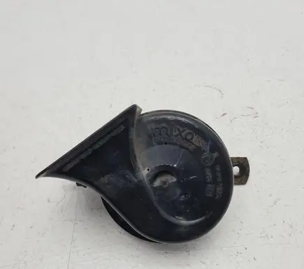 Volkswagen PASSAT B4 Horn signal 00884 CH2013
