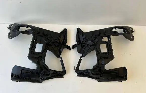 BMW X5 G05 Front bumper mounting bracket 890226