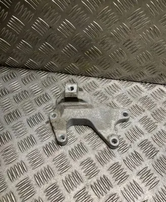 Ford Focus Gearbox mounting bracket F1F17M125DB