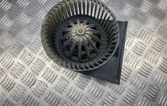Volkswagen Golf IV Heater fan/blower 6N1819021
