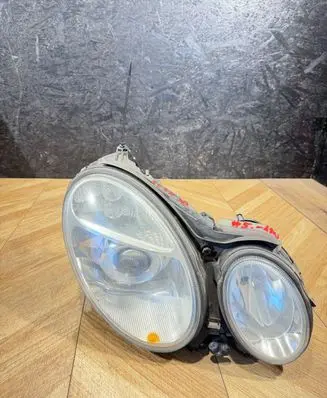 Mercedes-Benz E W211 Headlight/headlamp 