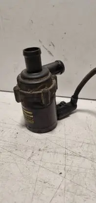 Audi A3 S3 A3 Sportback 8P Electric auxiliary coolant/water pump 7L0965561l