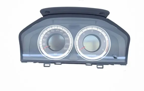 Volvo V70 Speedometer (instrument cluster) 31343325AA 36001836 69799610U