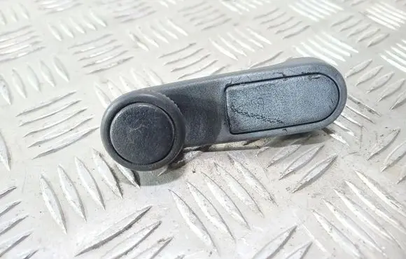 Peugeot 406 Rear door window winding handle 