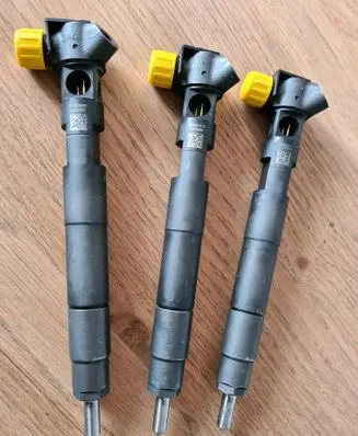 Mercedes-Benz Sprinter W901 W902 W903 W904 Fuel injector 28307309T