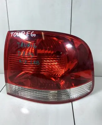 Volkswagen Touareg I Rear/tail lights 7L6945096K06S