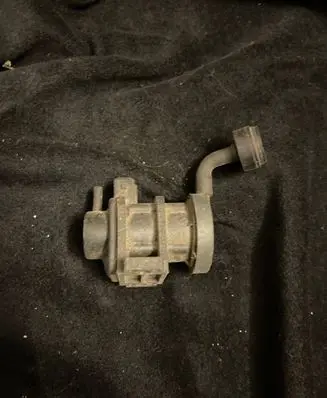 Renault Scenic II - Grand scenic II Turbo solenoid valve 4522371