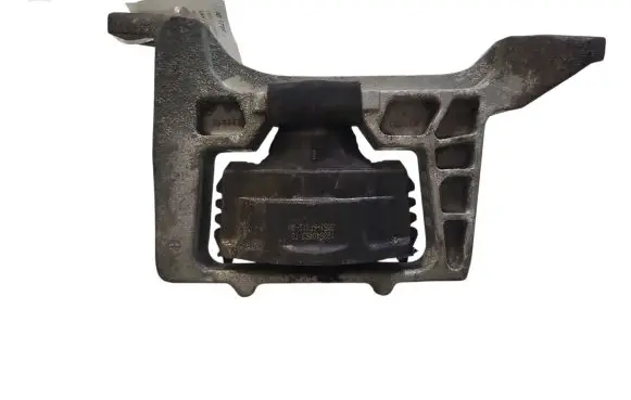 Volvo V40 Engine mount bracket 3M516F012BH 307396