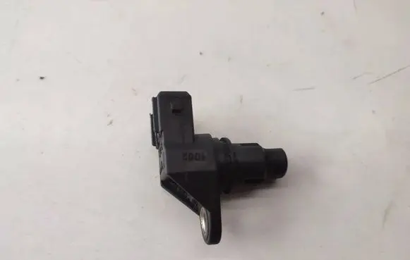 Volvo S40, V40 Camshaft position sensor 8200038472 144447