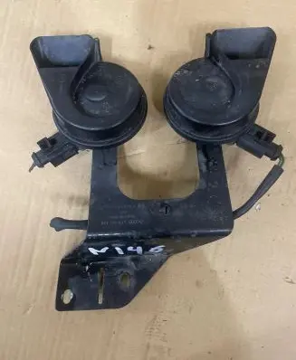 Audi A6 S6 C6 4F Horn signal 703881165 024148 4f0951229