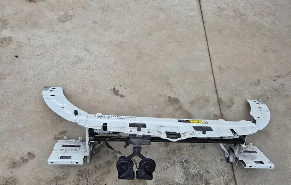 Land Rover Range Rover Evoque L538 Top upper radiator support slam panel BJ3200208 GJ32001K12AA