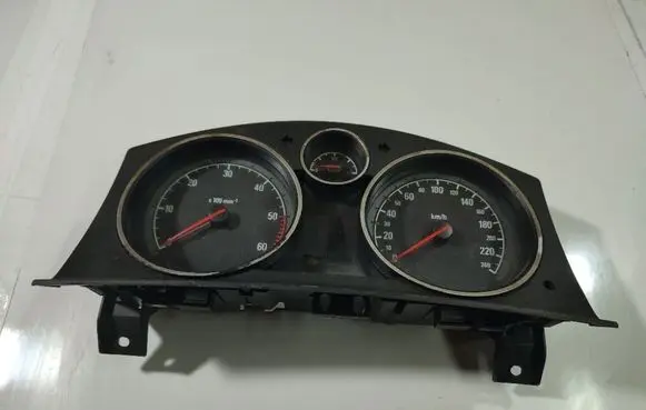Opel Astra H Speedometer (instrument cluster) 13142790TF