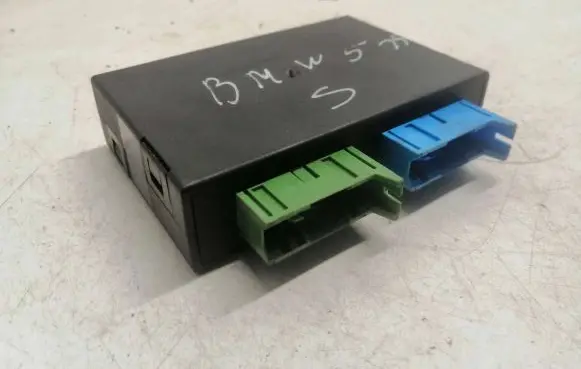 BMW 5 E34 Comfort/convenience module 61351388613 6010700001