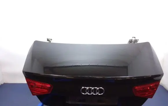 Audi A8 S8 D4 4H Tailgate/trunk/boot lid 