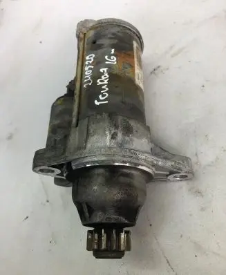 Volkswagen Touran III Starter motor 0am911023n