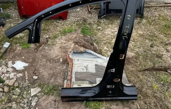 Honda Jazz Sill