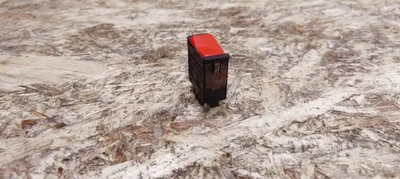 Mercedes-Benz 380 560SEC C126 Hazard light switch 0008209010