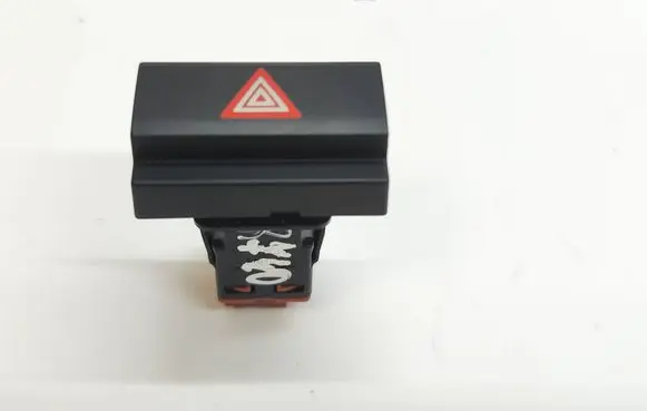 Toyota Proace Hazard light switch 9809181677