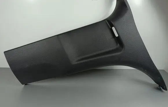 SsangYong Rexton (B) pillar trim (bottom)