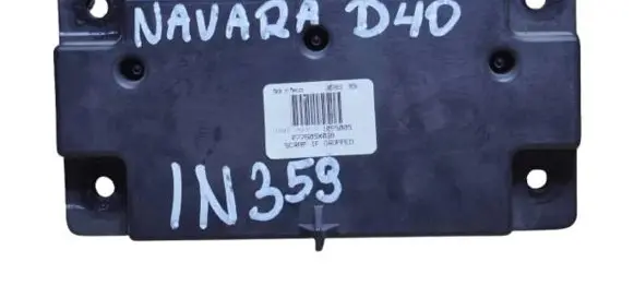 Nissan Navara D40 Central body control module 277605X03B 10072013 1055005