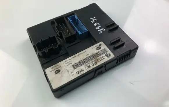 Audi A8 S8 D3 4E Other control units/modules 4E0907289D