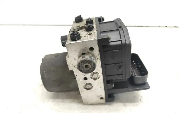 Volkswagen PASSAT B5.5 ABS Pump 4B0614517 0265950055 0265225124