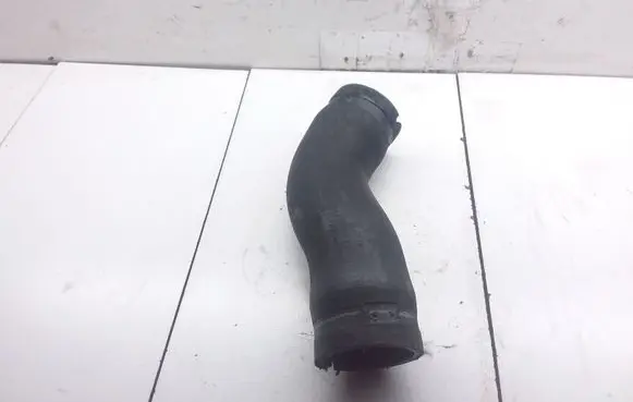 Intercooler hose/pipe