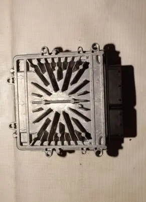 Volvo XC60 Engine control unit/module P31303388
