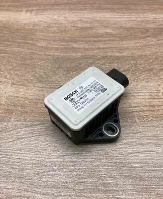 Audi A6 S6 C6 4F ESP acceleration yaw rate sensor 4F0907637A 0265005776
