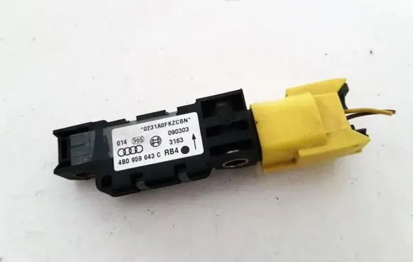 Volkswagen Phaeton Airbag deployment crash/impact sensor 4b0959643c 090303