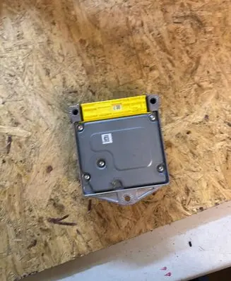 Mercedes-Benz Sprinter W906 Airbag control unit/module A9064461142 0285010224