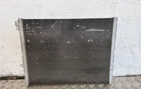 BMW X5 E70 Coolant radiator 7576273 P5666007