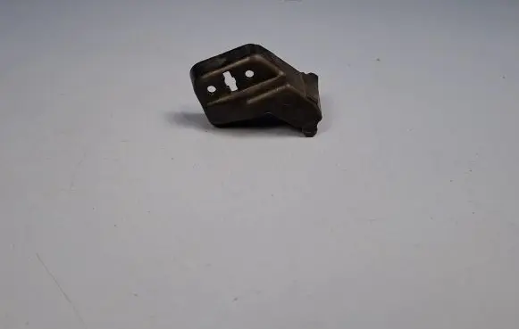 KIA Sportage Headlight/headlamp mounting bracket NQ5E 92102R2000