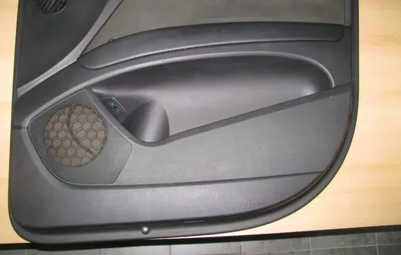 Audi Q7 4L Front door card panel trim 4L1867106