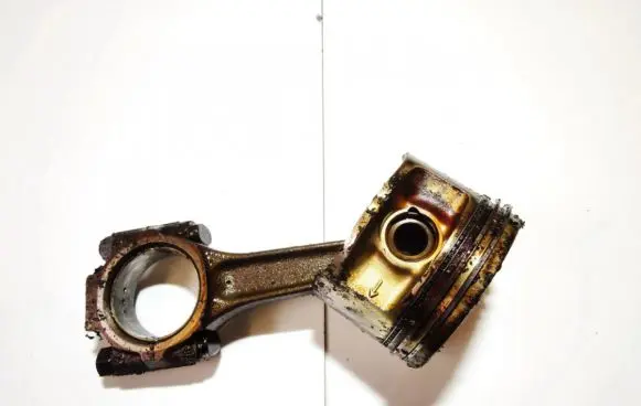 Fiat Bravo - Brava Piston with connecting rod
