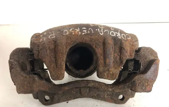 Toyota Corolla Verso E121 Front brake caliper
