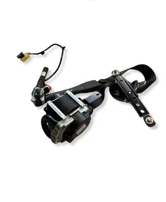 Nissan Ariya Front seatbelt 