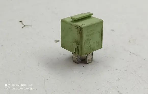 BMW 5 E60 E61 Other relay 8373700