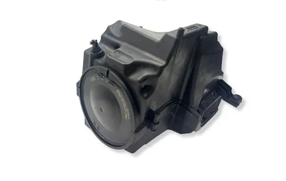 Ford Kuga I Air filter box C161342