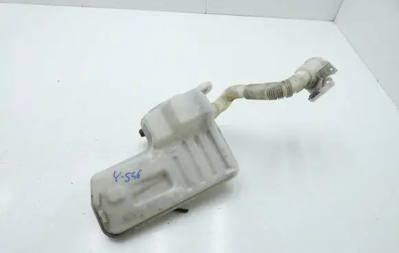Audi A3 S3 8V Windshield washer fluid reservoir/tank 5Q0955448AE V114071521093