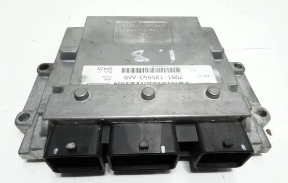 Ford Focus C-MAX Engine control unit/module 7M5112A650AAB berto1