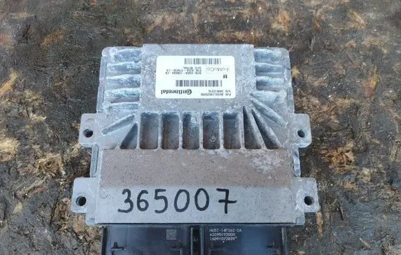 Ford Escape III Engine control unit/module GV6A12B684CB