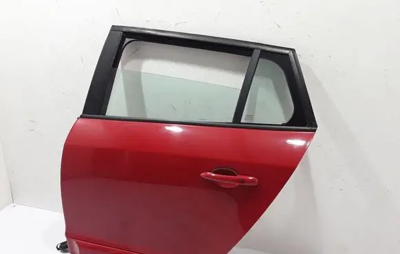 Rear door
