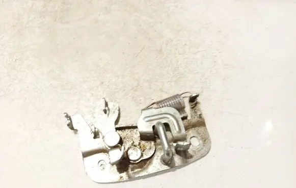 Mitsubishi Lancer X Seat back rest lock catch 