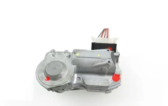 Mercedes-Benz E AMG W211 Steering wheel lock A2034621130