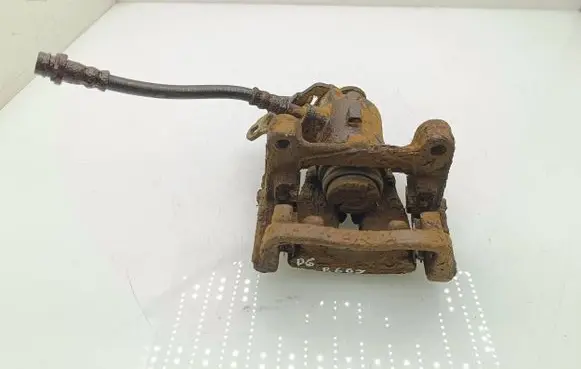 Ford Mondeo MK IV Rear brake caliper