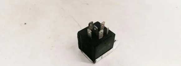 Volkswagen Golf II Other relay 191955531 72WV006