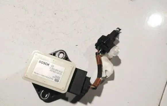 Toyota Auris 150 ESP acceleration yaw rate sensor 1275100464